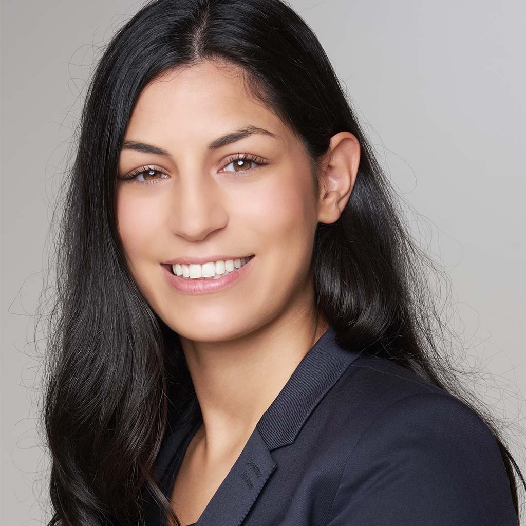 Helin Cigerli Portrait View